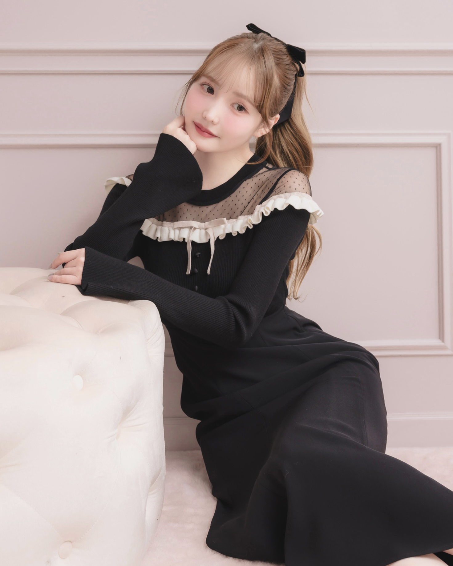 モデル身長:166cm / 着用カラー:ブラック×ピンク