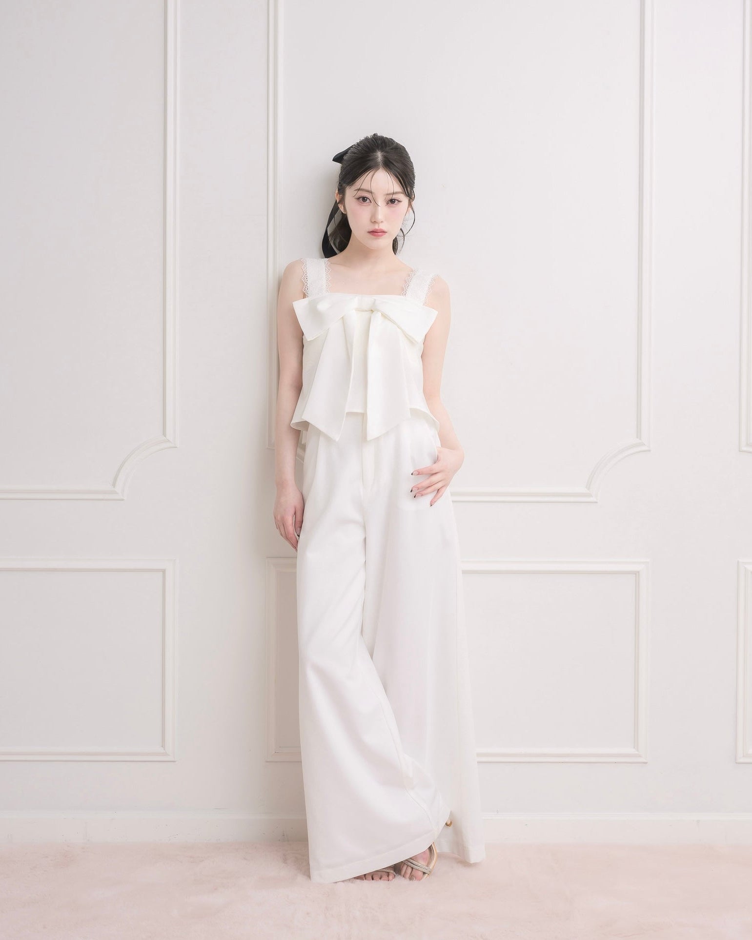 モデル身長:157cm / 着用カラー:ホワイト