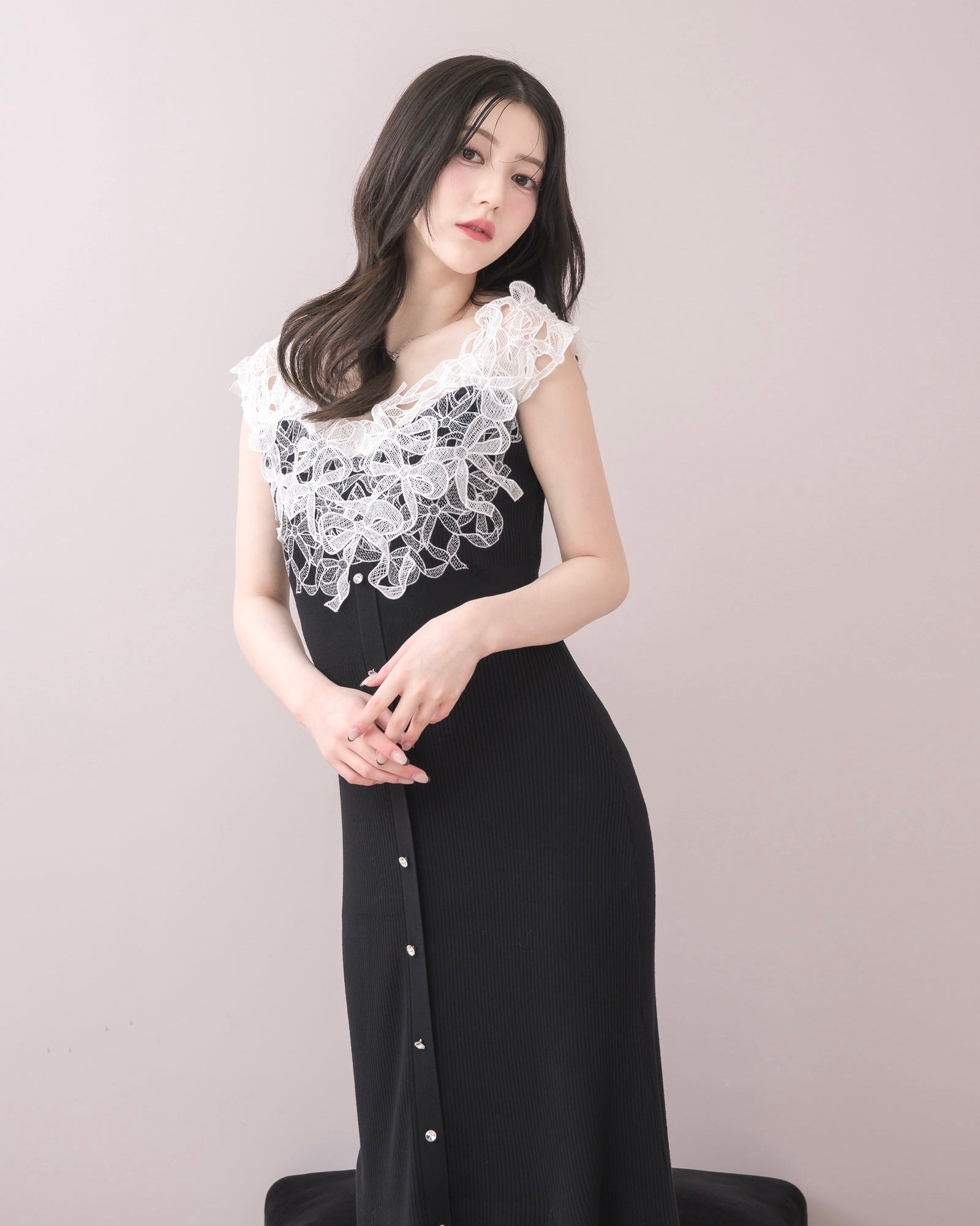 モデル身長:157cm / 着用カラー:ブラック