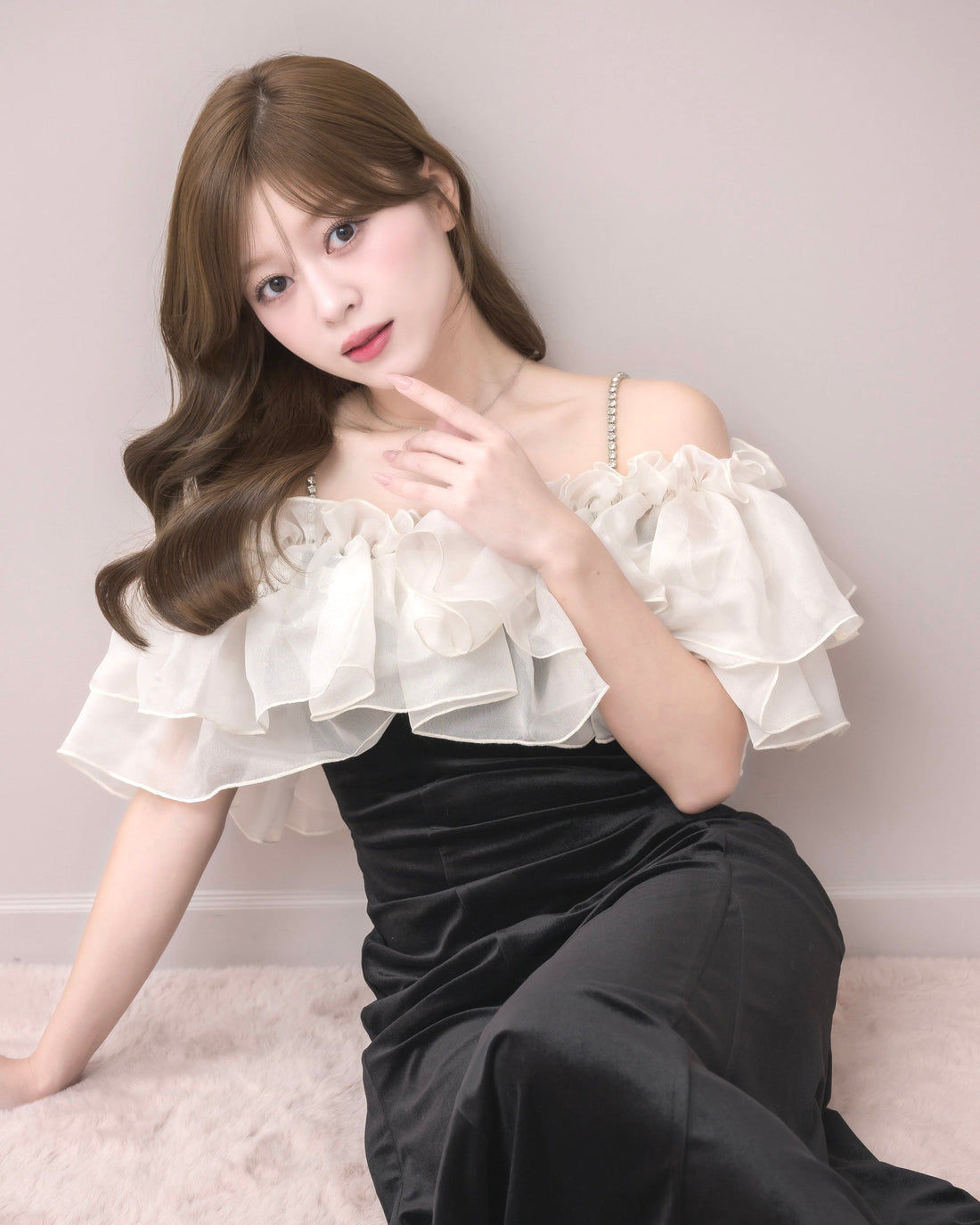 モデル身長:155cm / 着用カラー:ブラック