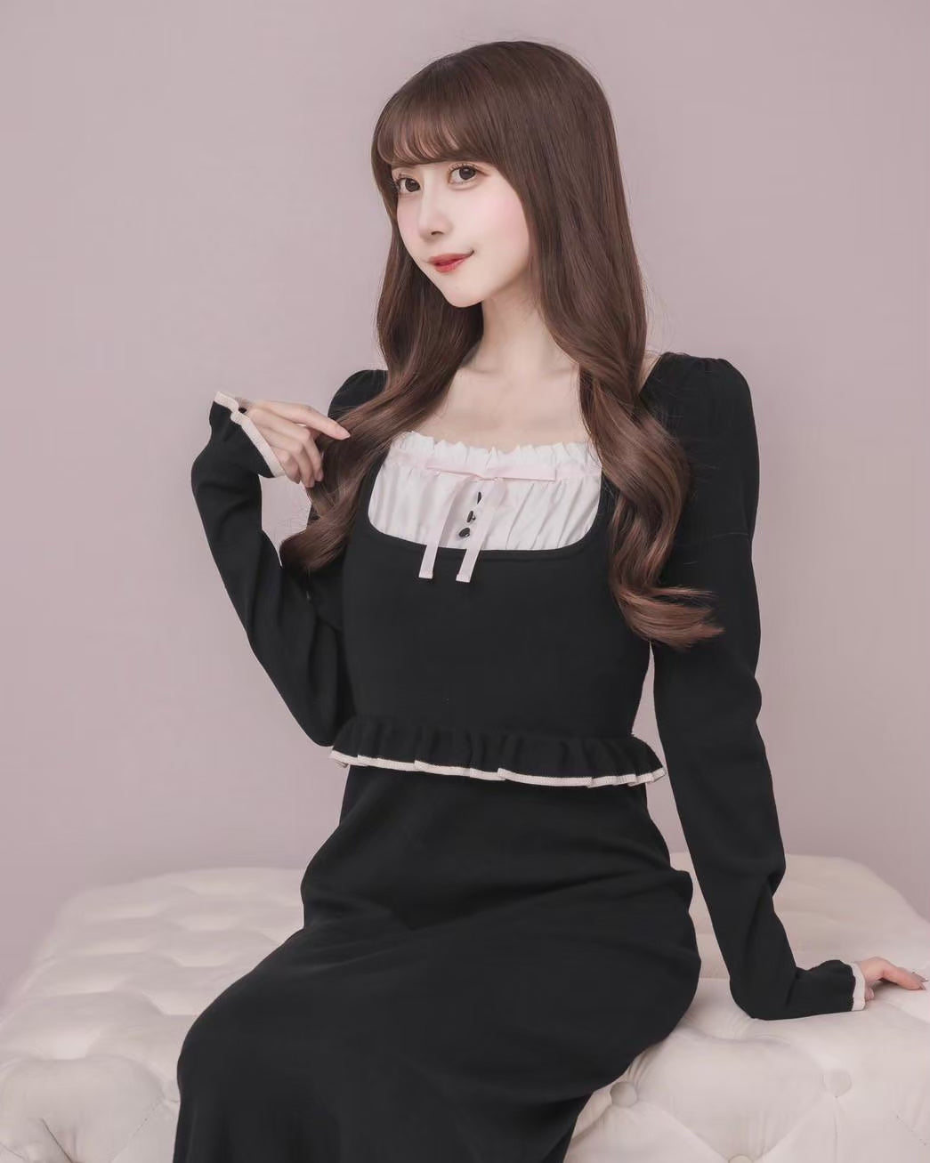 モデル身長:159cm / 着用カラー:ブラック×ピンク
