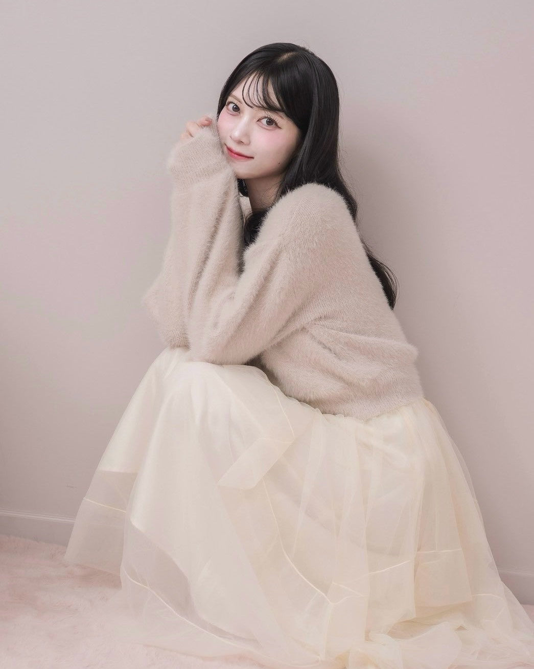 モデル身長:164cm / 着用カラー:アイボリー