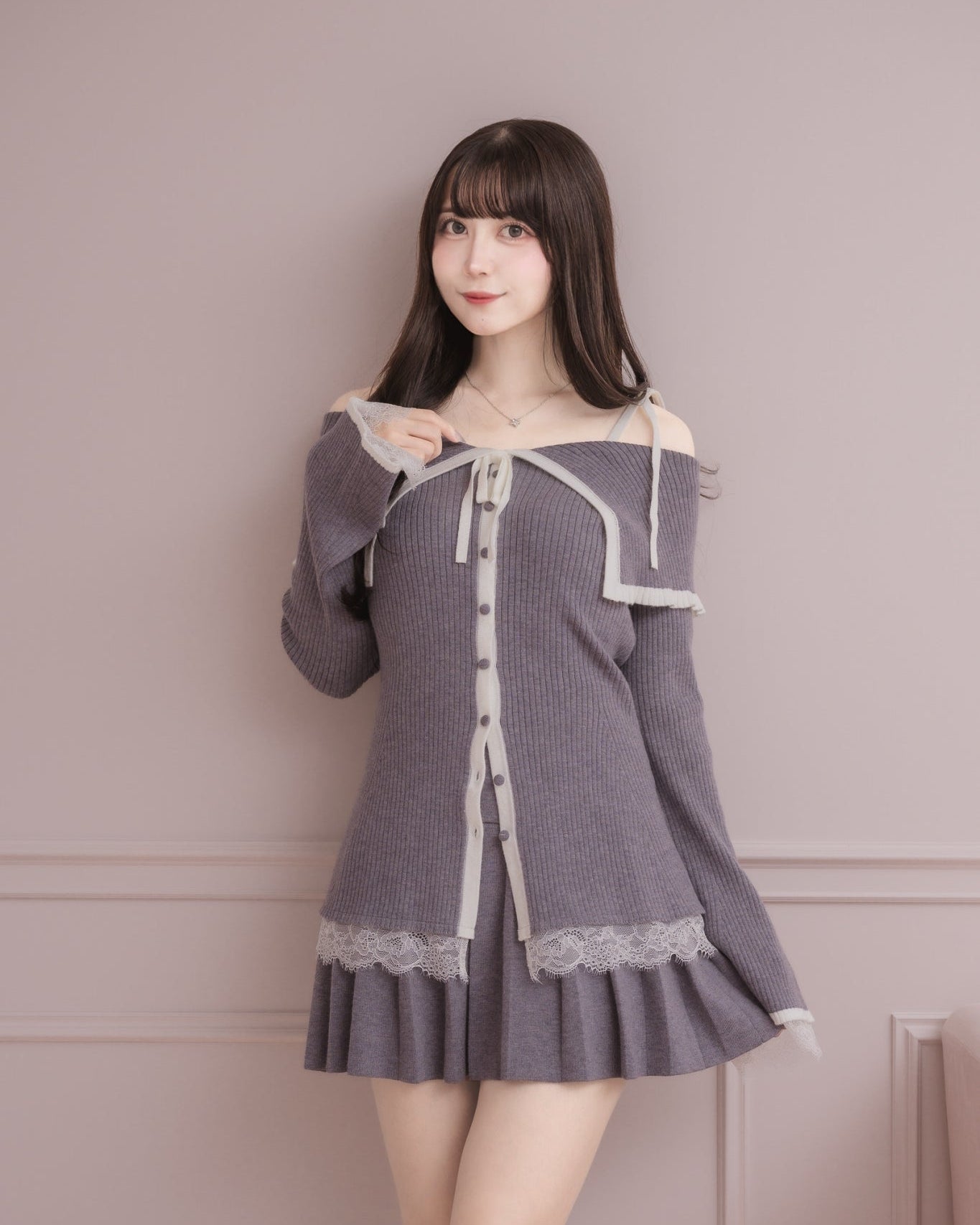 モデル身長:159cm / 着用カラー:ブレー