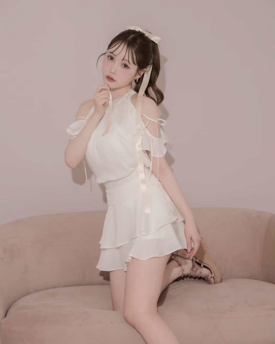 モデル身長:166cm / 着用カラー:アイボリー