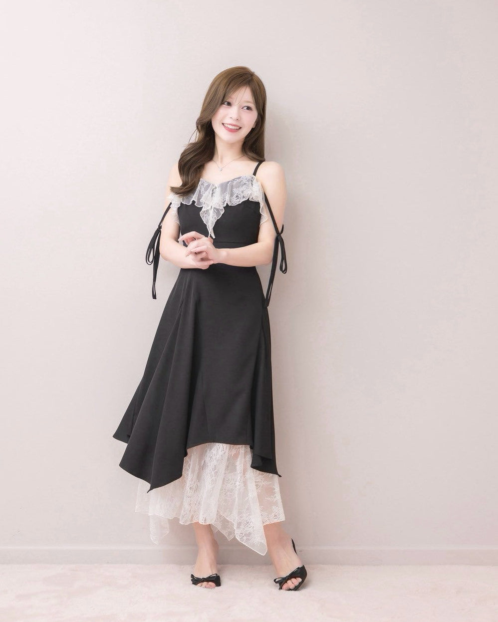 モデル身長:155cm / 着用カラー:ブラック