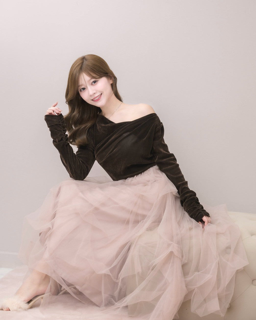 モデル身長:155cm / 着用カラー:ブラウン