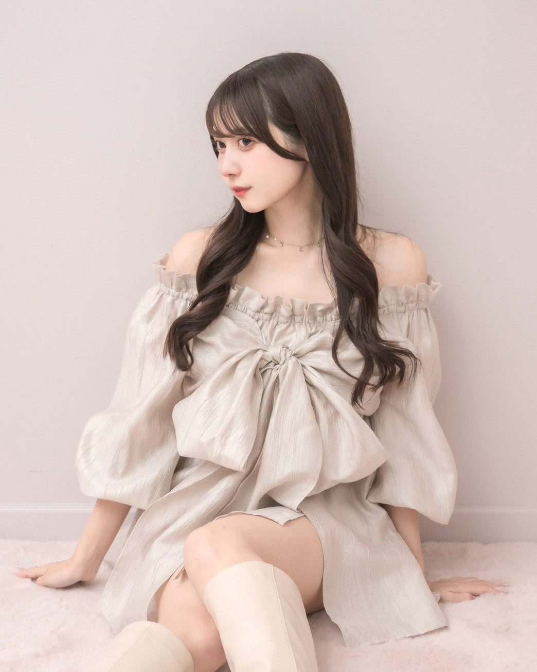 モデル身長:159cm / 着用カラー:ピンクベージュ