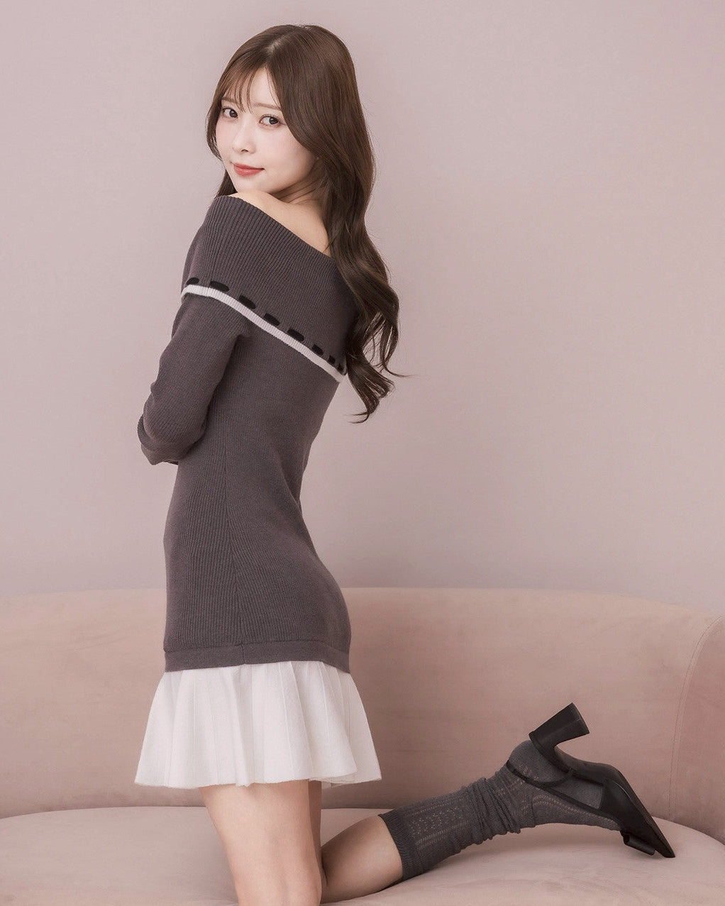 モデル身長:160cm / 着用カラー:チャコールグレー