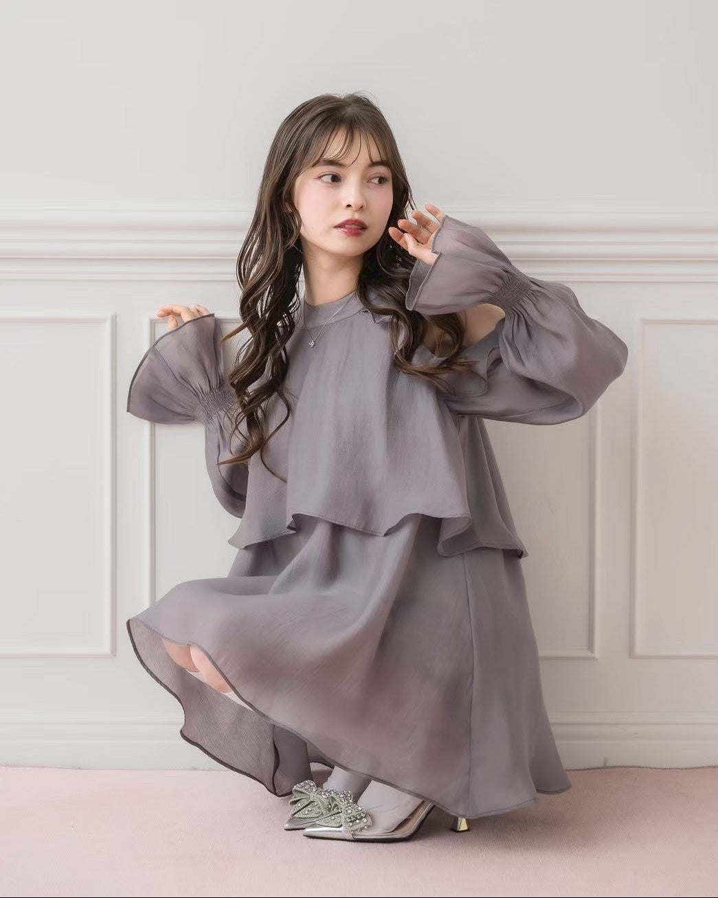 モデル身長:153cm/着用カラー:グレー