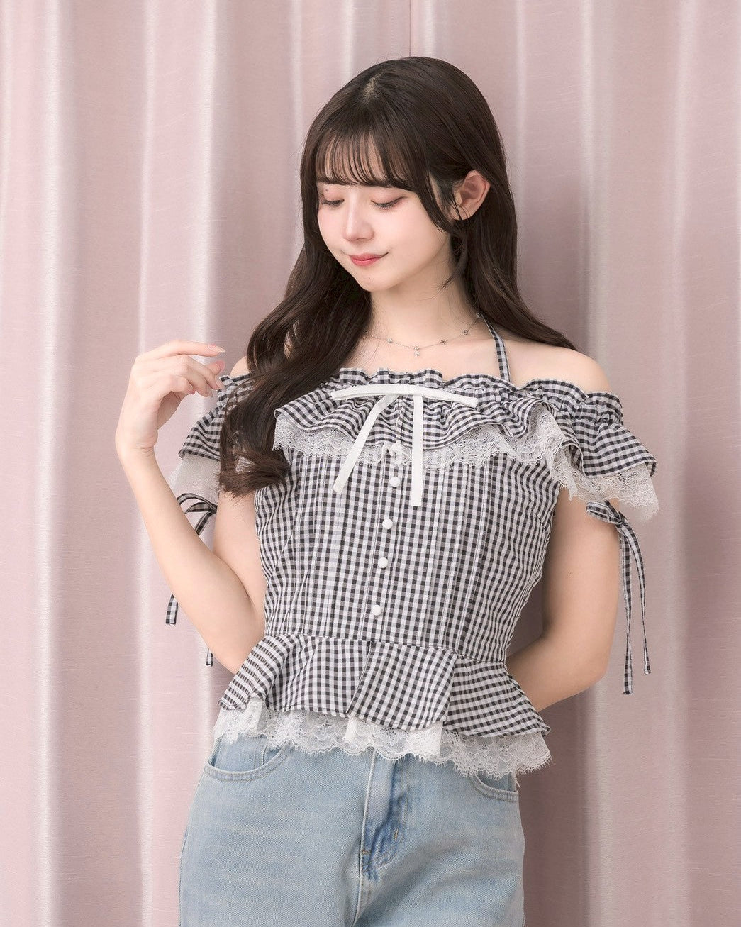 モデル身長:159cm / 着用カラー:ブラック