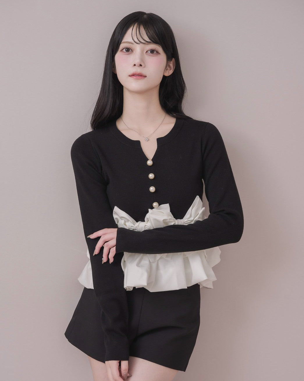 モデル身長:164cm / 着用カラー:ブラック