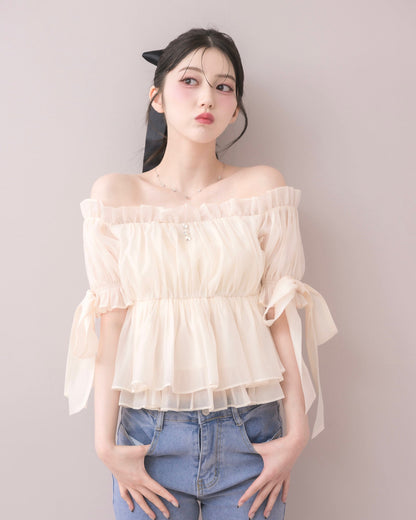モデル身長：157cm / 着用カラー：アイボリー