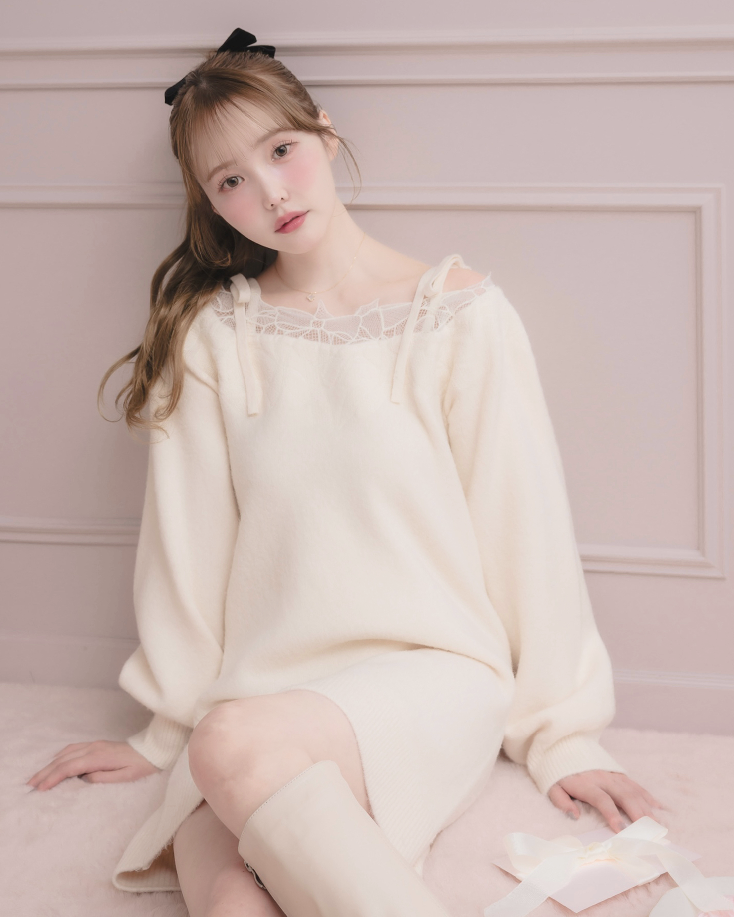 モデル身長：166cm / 着用カラー：アイボリー