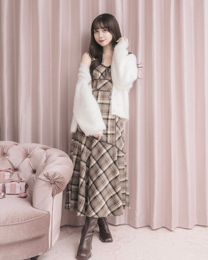 モデル身長：159cm / 着用カラー：ブラウンチェック