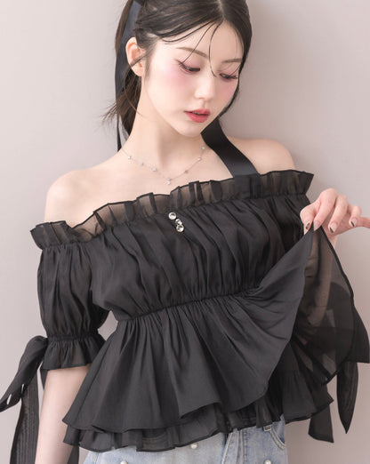 モデル身長：157cm / 着用カラー：ブラック