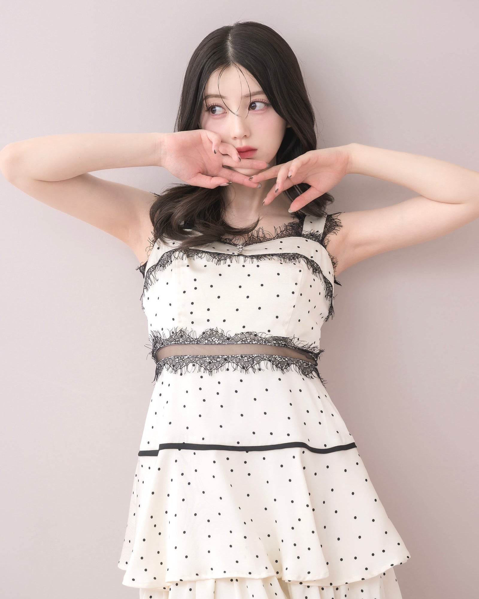 Lace Trim Tiered Dress – DOLCELICHE（ドルチェリーチェ）