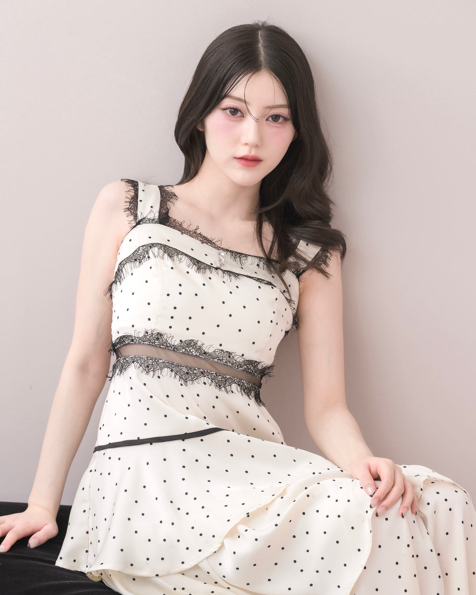 Lace Trim Tiered Dress – DOLCELICHE（ドルチェリーチェ）