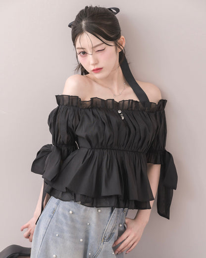 モデル身長：157cm / 着用カラー：ブラック