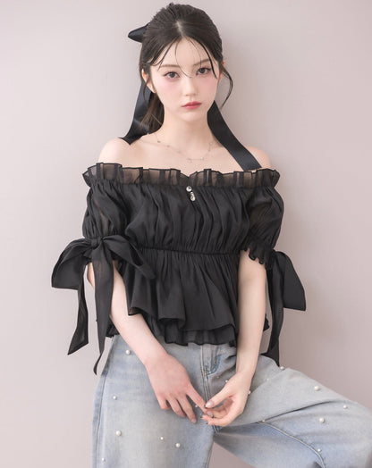 モデル身長：157cm / 着用カラー：ブラック