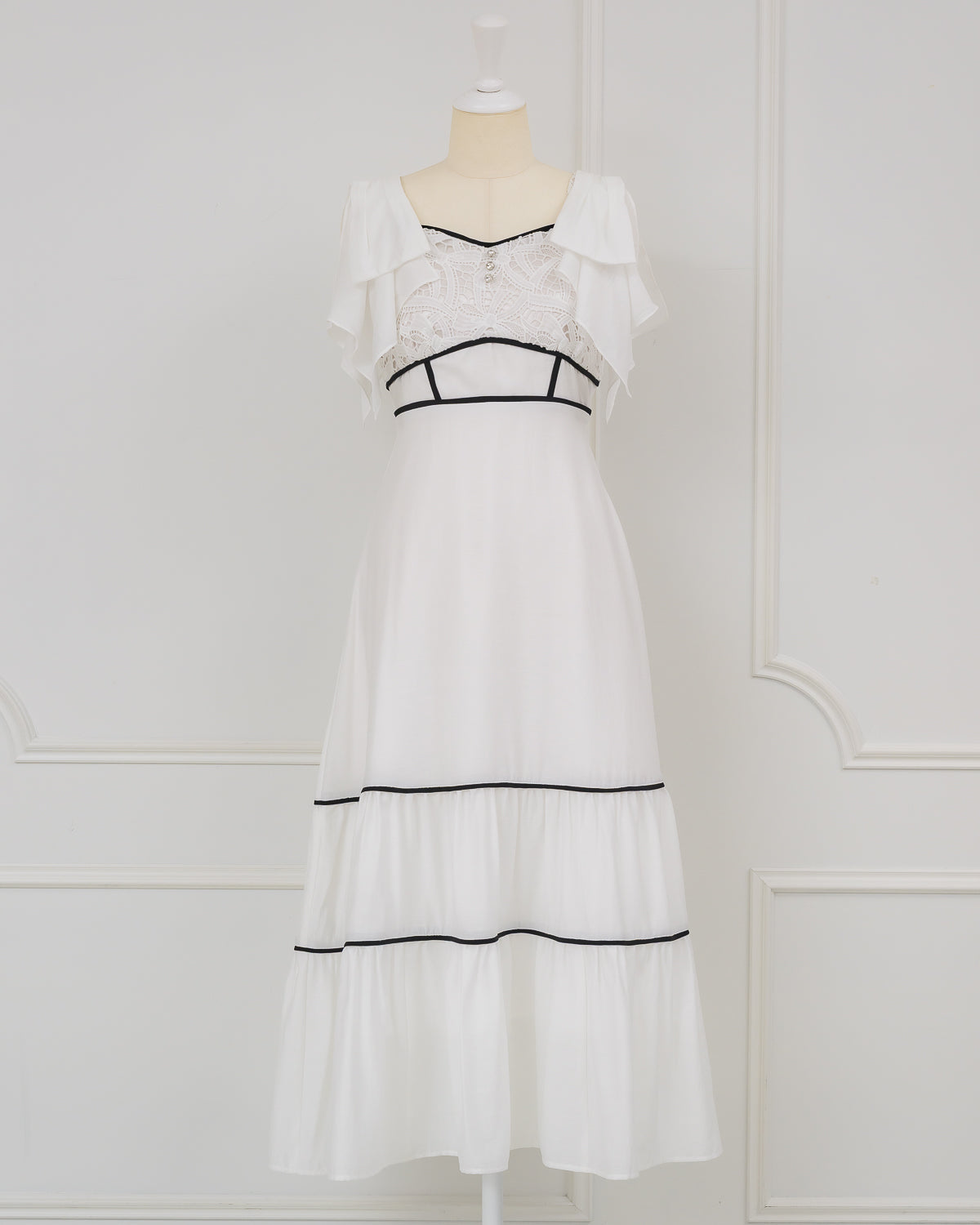 Ribbon Lace Dress – DOLCELICHE（ドルチェリーチェ）