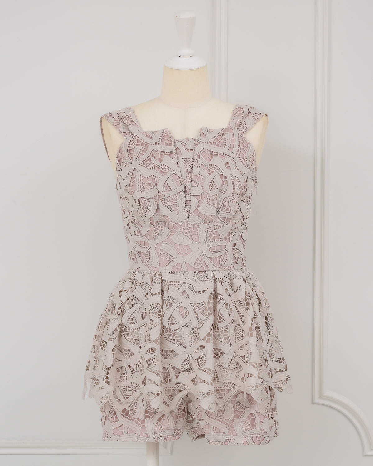 Ribbon Lace Short Romper – DOLCELICHE（ドルチェリーチェ）