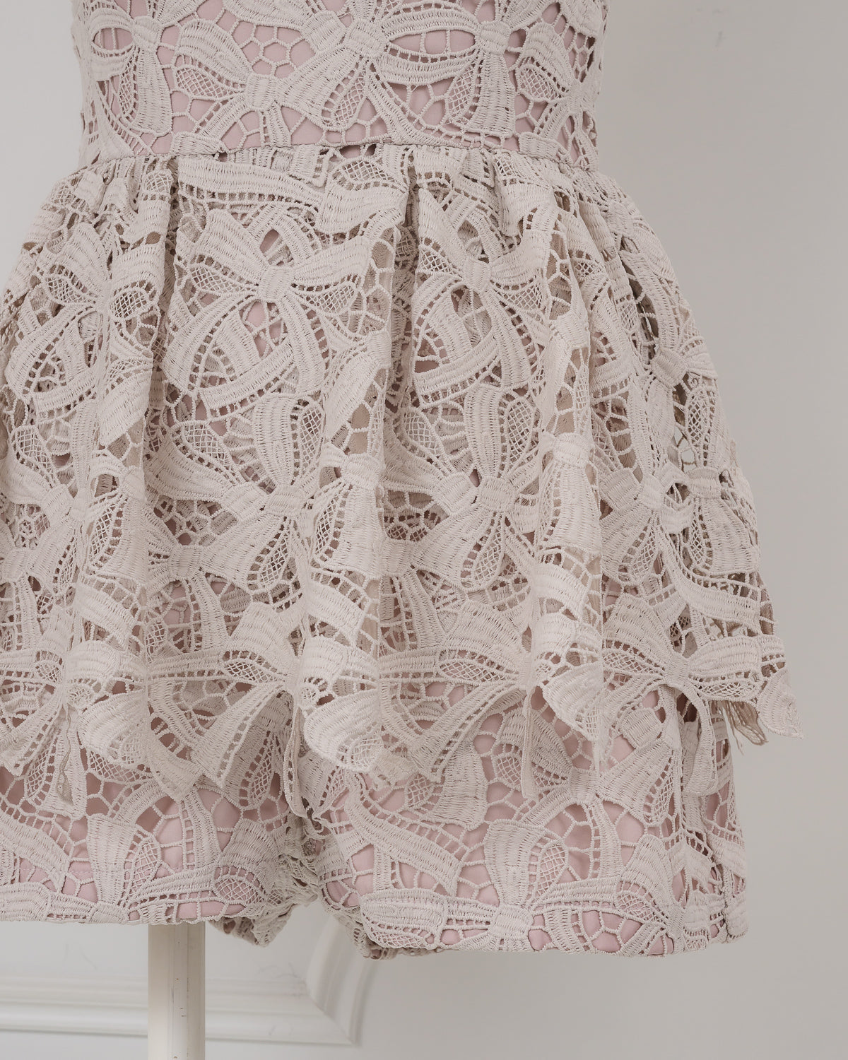 dolceliche リボンレースショートロンパース Ribbon Lace Short Romper – DOLCELICHE（ドルチェリーチェ）