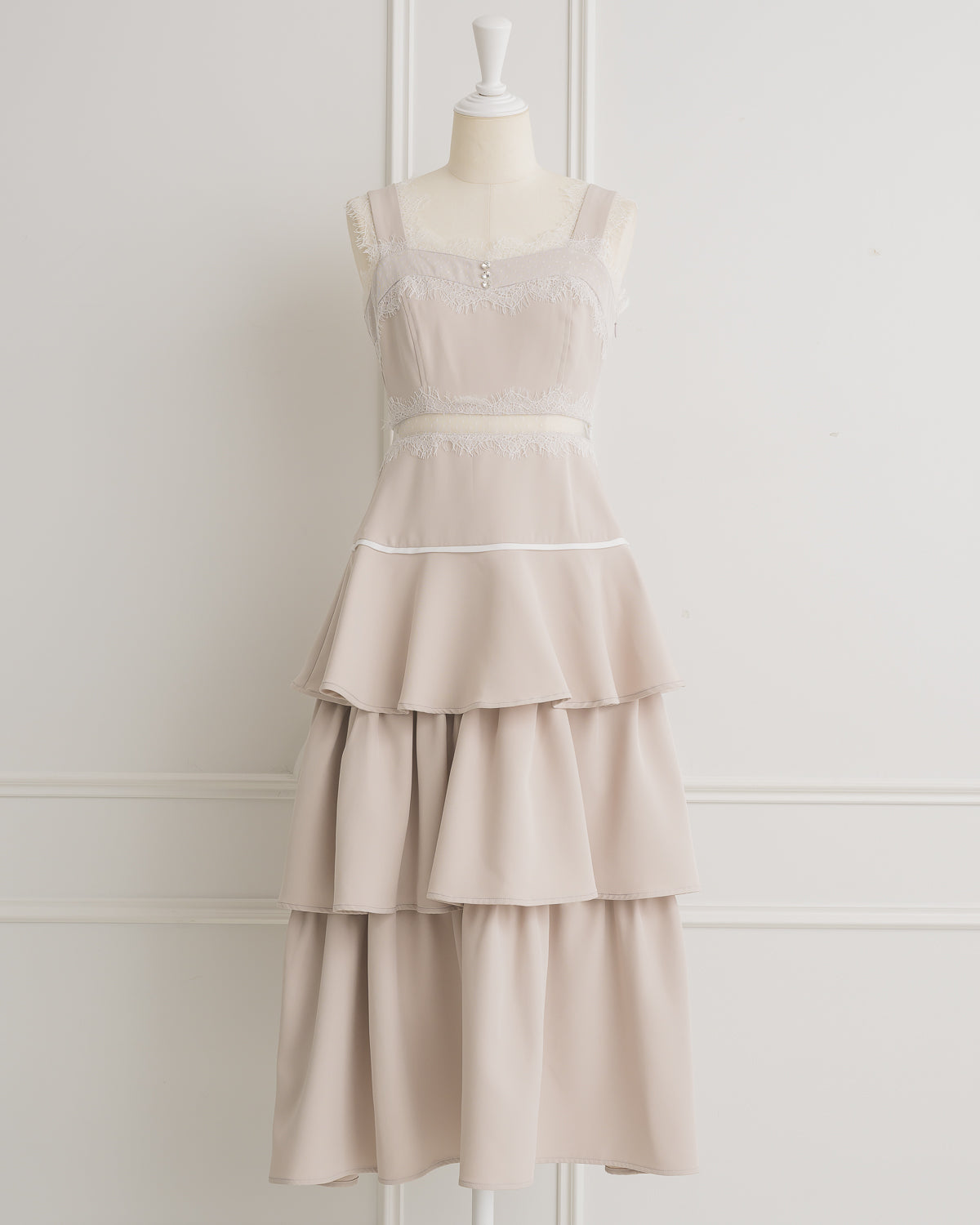 Lace Trim Tiered Dress – DOLCELICHE（ドルチェリーチェ）