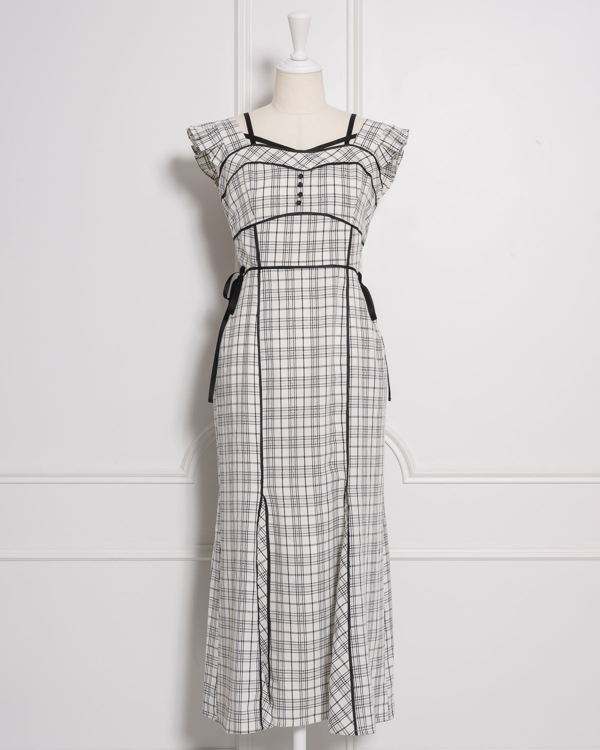 Cutwork Dress – DOLCELICHE（ドルチェリーチェ）
