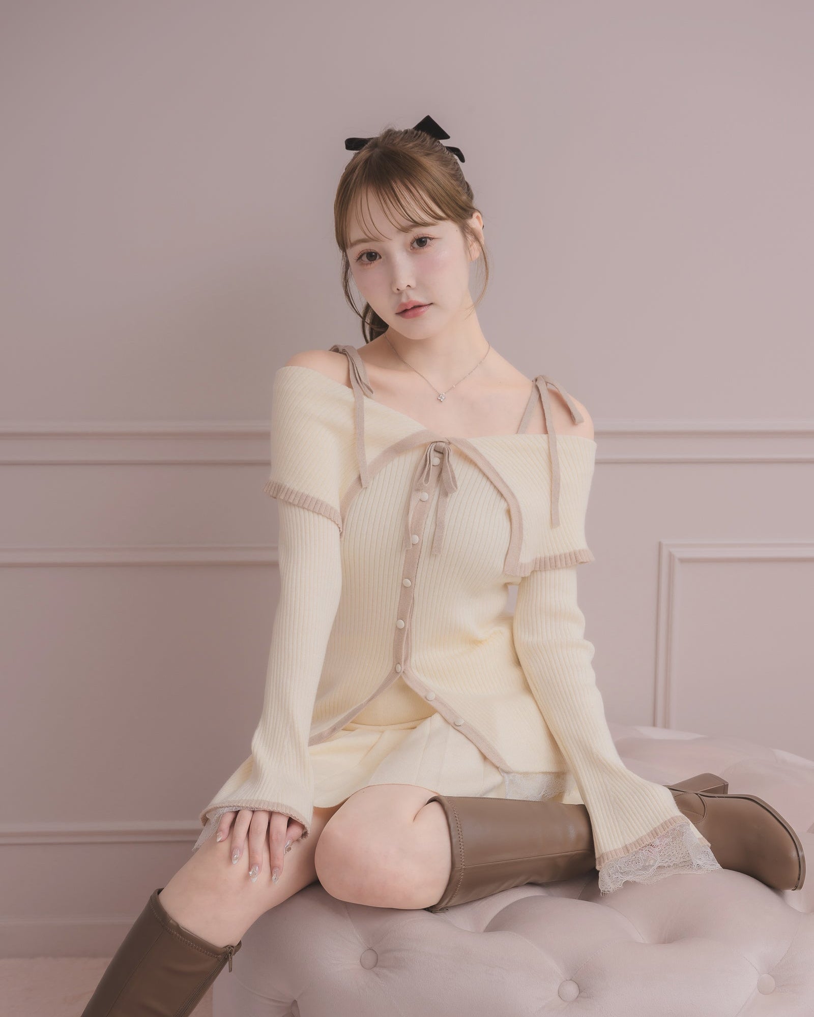 モデル身長：166cm / 着用カラー：アイボリー
