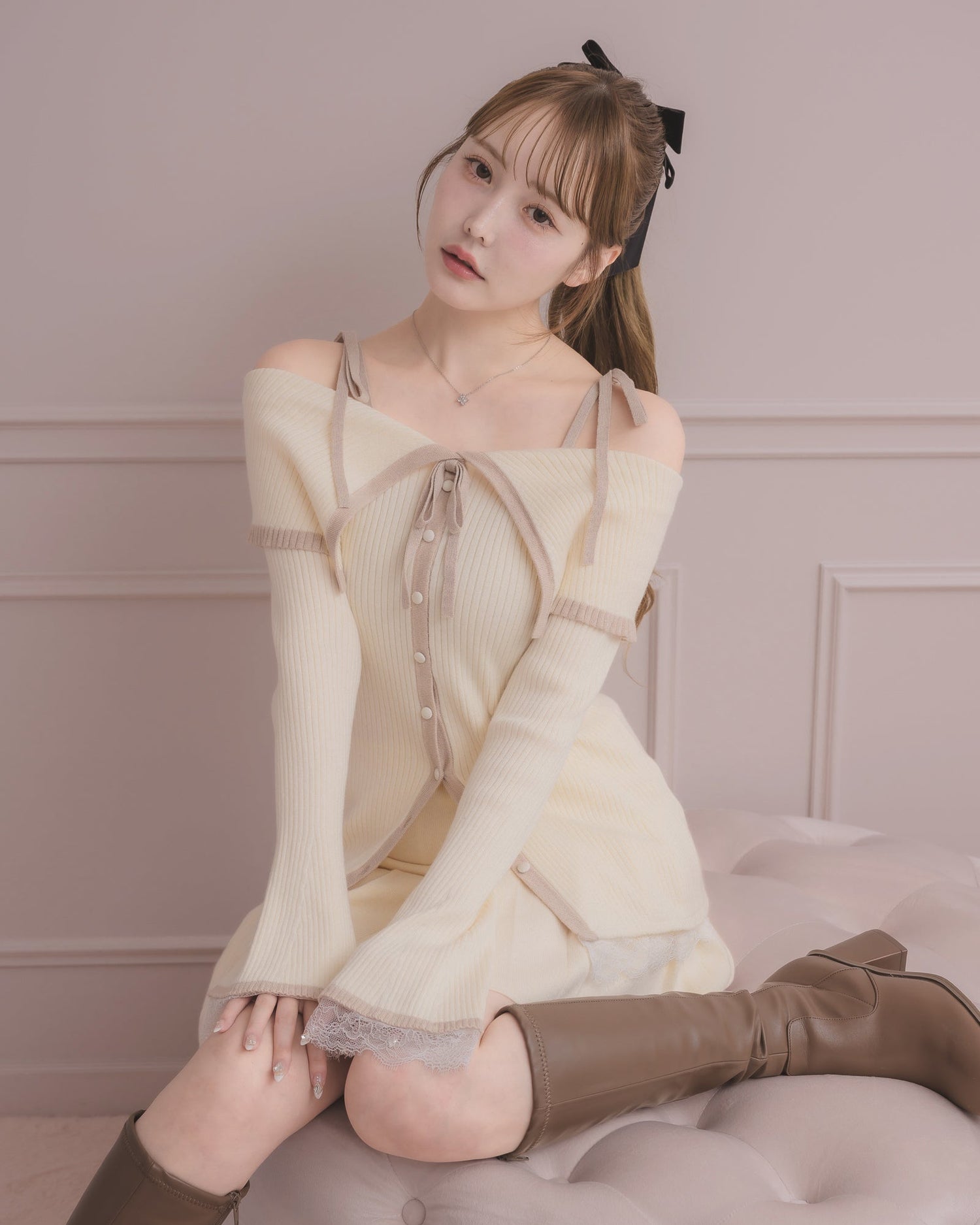 モデル身長：166cm / 着用カラー：アイボリー