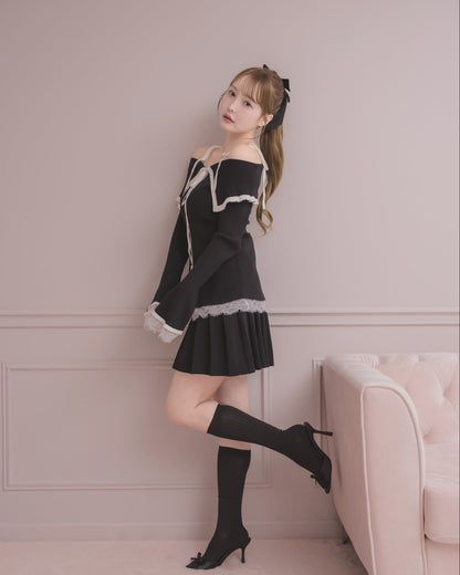 モデル身長：166cm / 着用カラー：ブラック