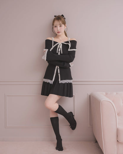 モデル身長：166cm / 着用カラー：ブラック