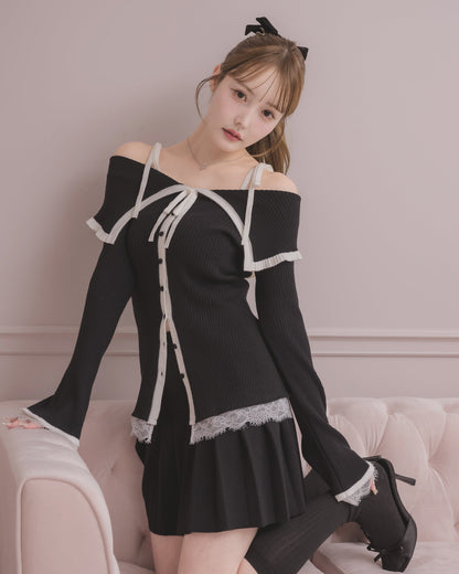 モデル身長：166cm / 着用カラー：ブラック