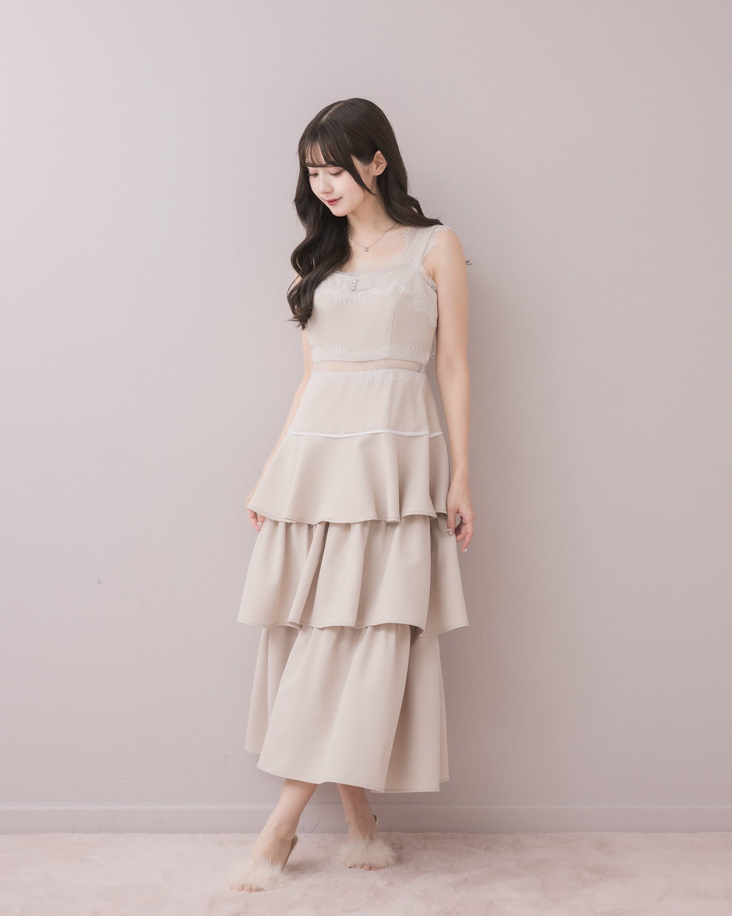 【新品】DOLCELICHE イレギュラーヘムティアードワンピース Lace Trim Tiered Dress – DOLCELICHE（ドルチェリーチェ）
