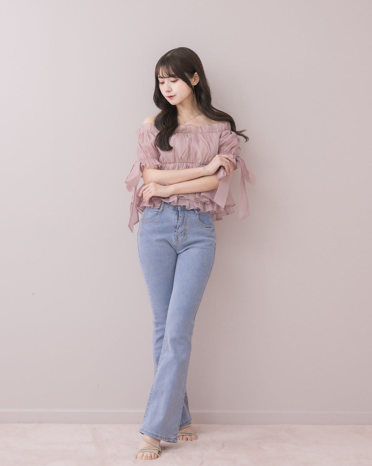 モデル身長：159cm / 着用カラー：ピンク