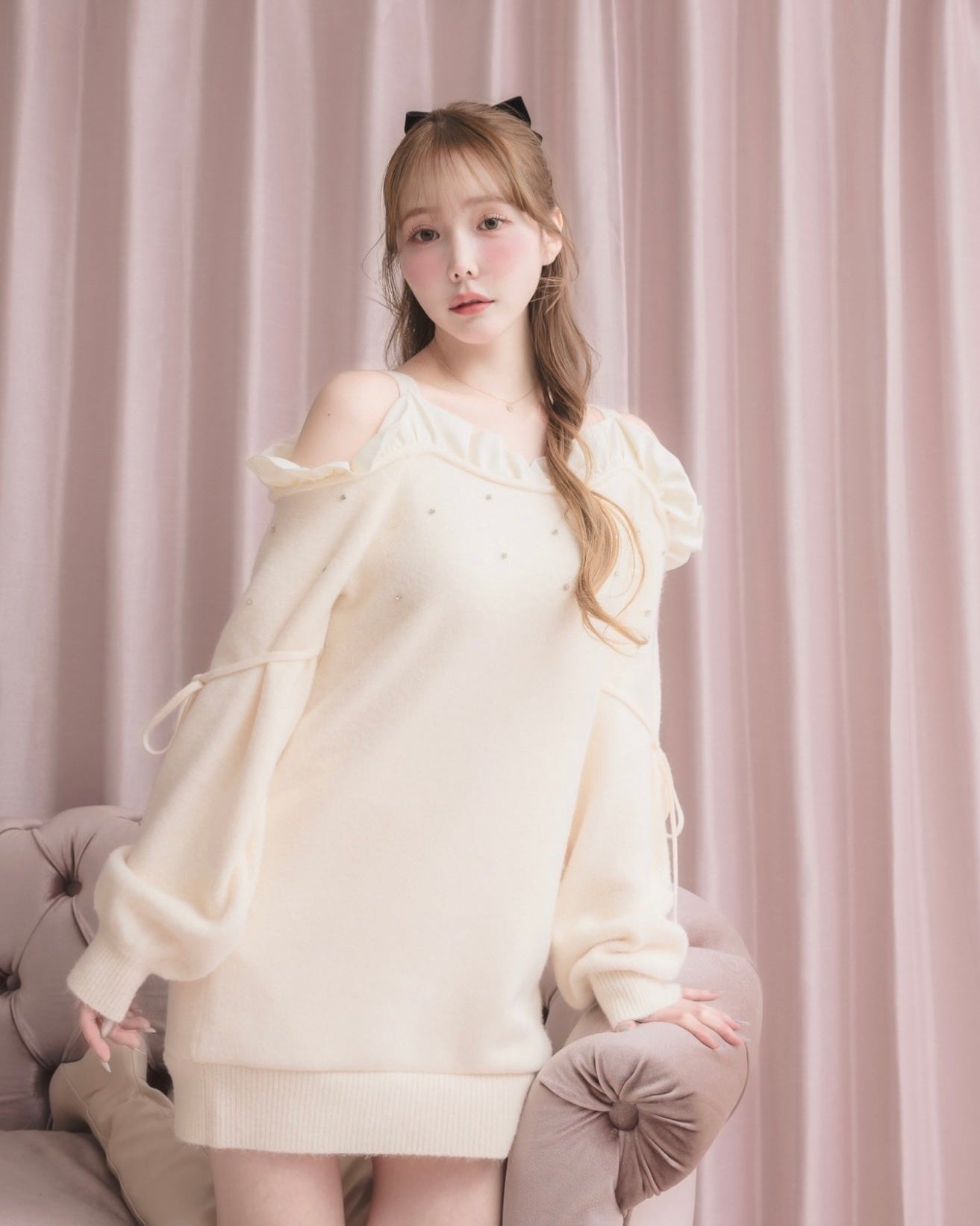 モデル身長：166cm / 着用カラー：アイボリー