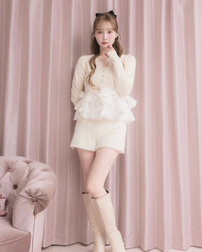 モデル身長：166cm / 着用カラー：バニラ