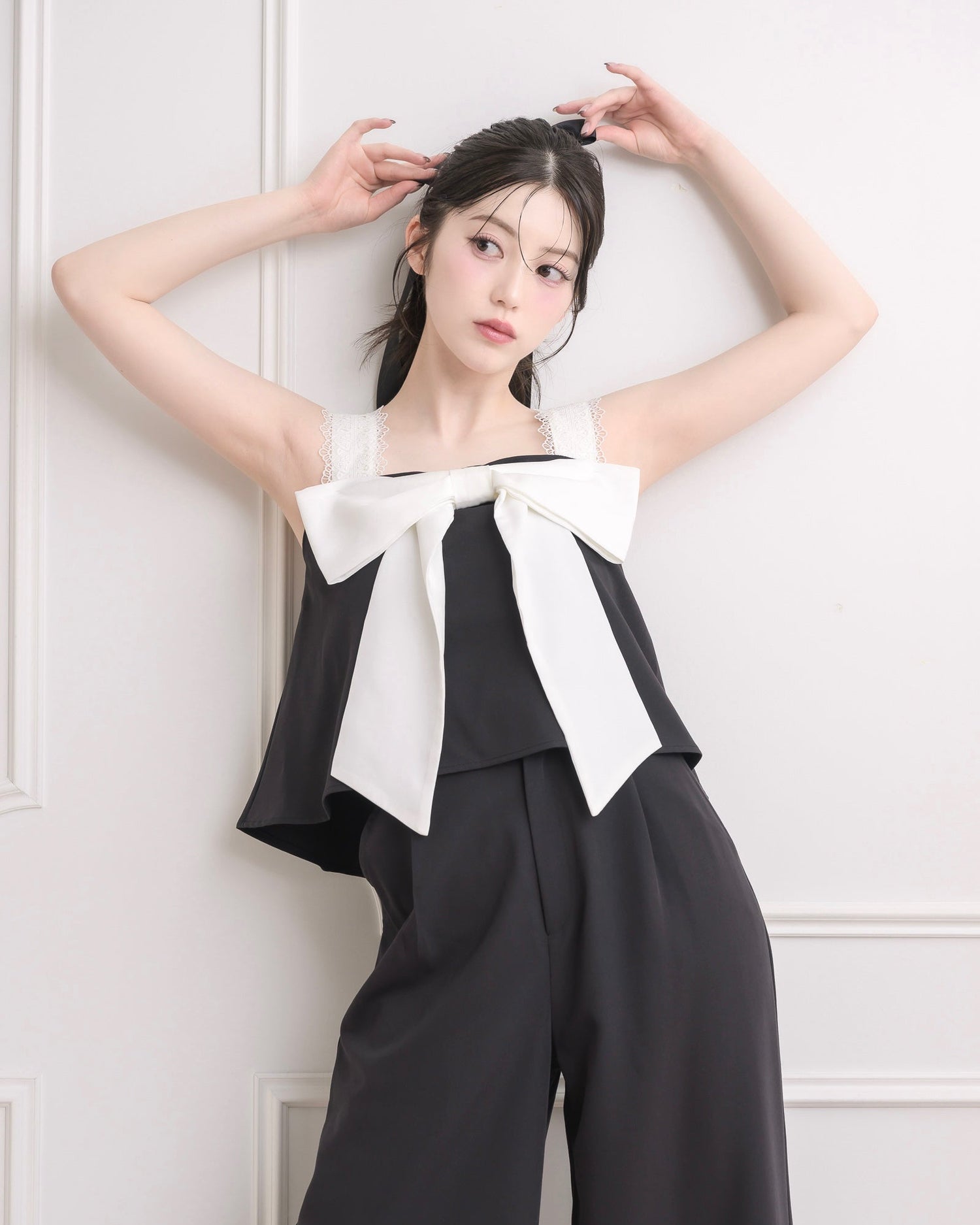 モデル身長：157cm / 着用カラー：ブラック