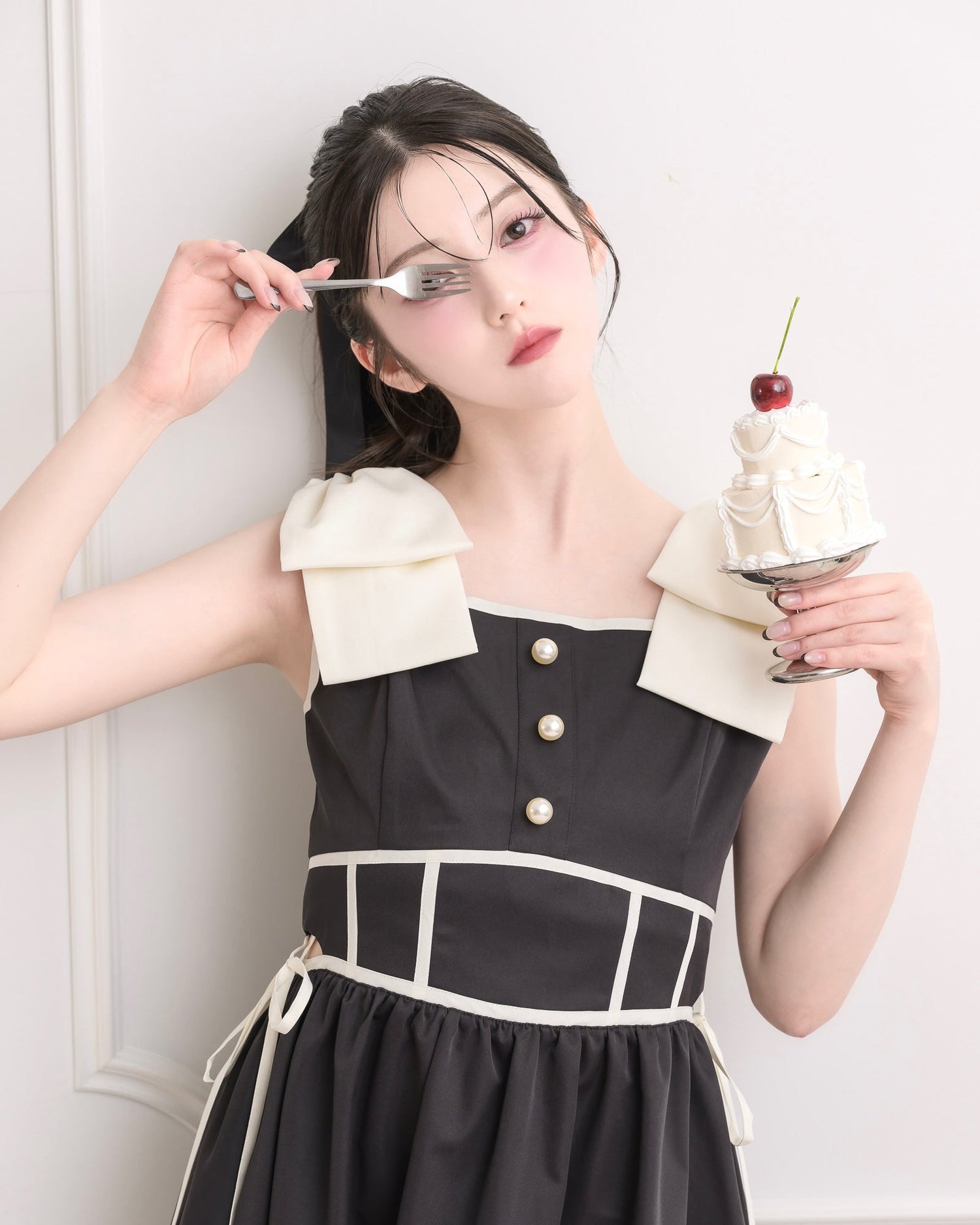 モデル身長：157cm / 着用カラー：ブラック