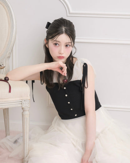 モデル身長：157cm / 着用カラー：ブラック×アイボリー