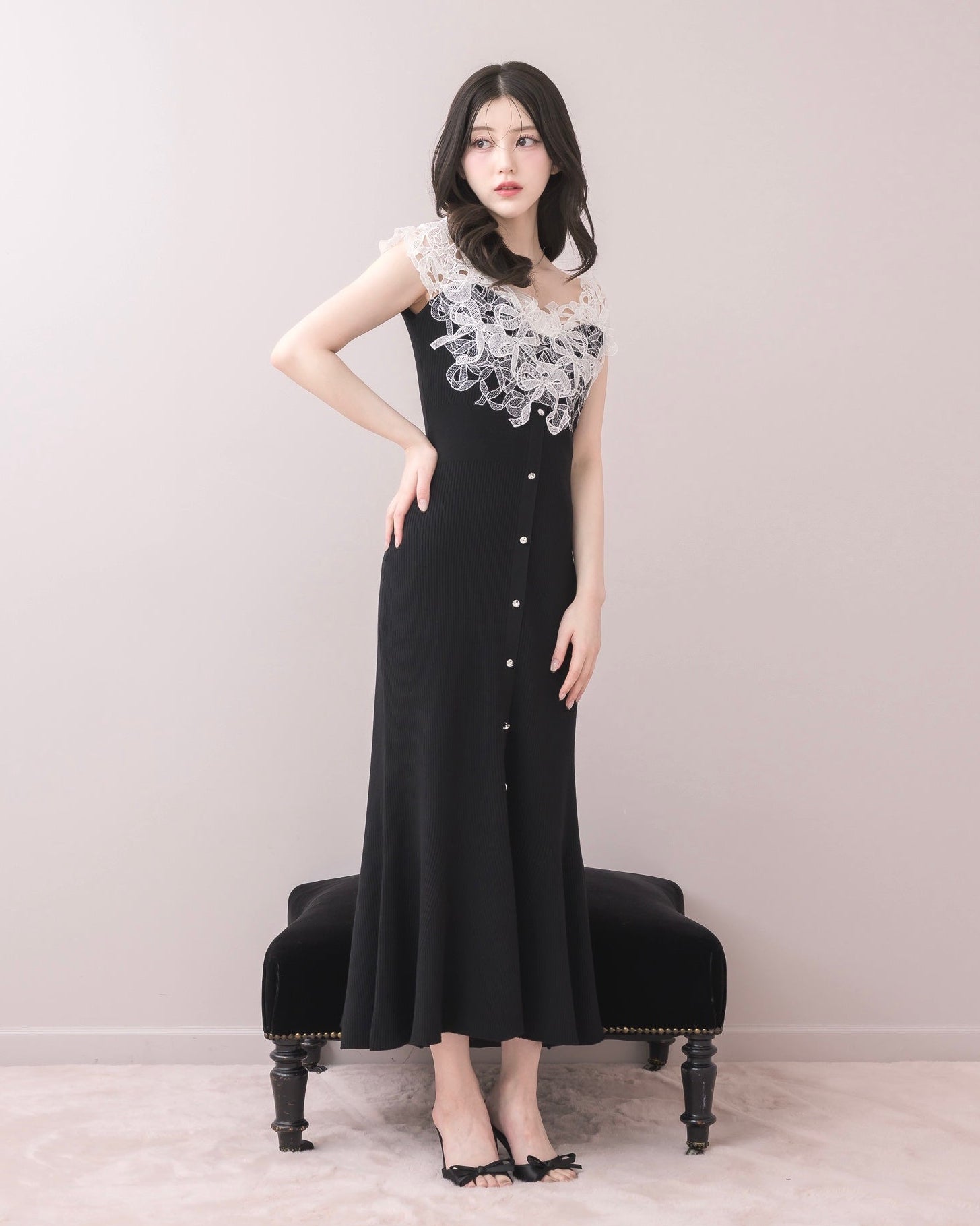 モデル身長：157cm / 着用カラー：ブラック