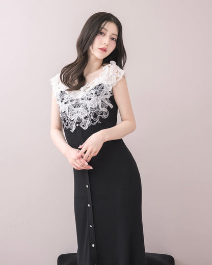 モデル身長：157cm / 着用カラー：ブラック