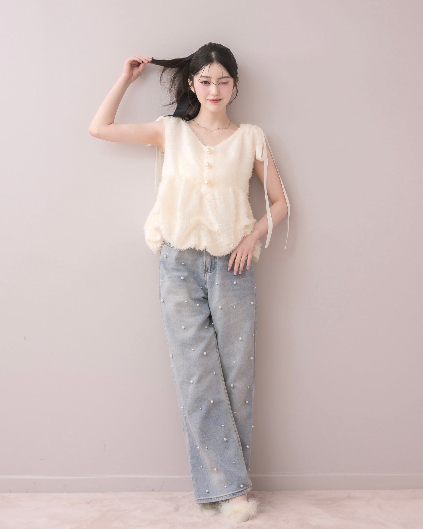 モデル身長：157cm / 着用カラー：アイボリー