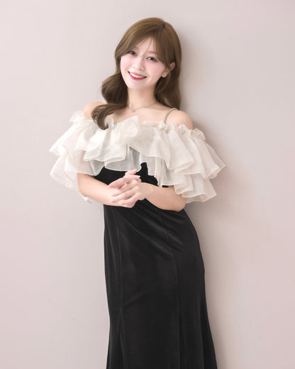 モデル身長：155cm / 着用カラー：ブラック