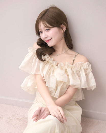 モデル身長：155cm / 着用カラー：アイボリー