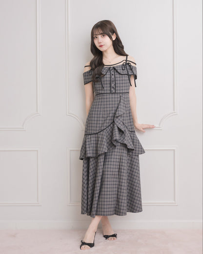 モデル身長：159cm / 着用カラー：チャコール