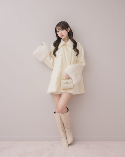 モデル身長：159cm / 着用カラー：アイボリー