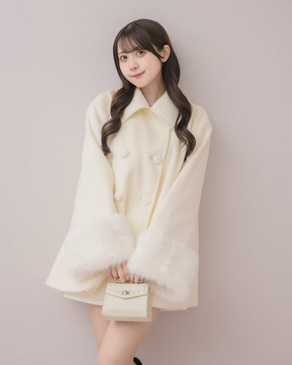 モデル身長：159cm / 着用カラー：アイボリー