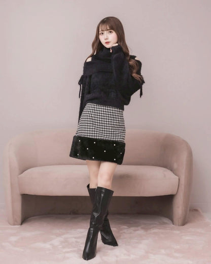 モデル身長：159cm / 着用カラー：ブラック