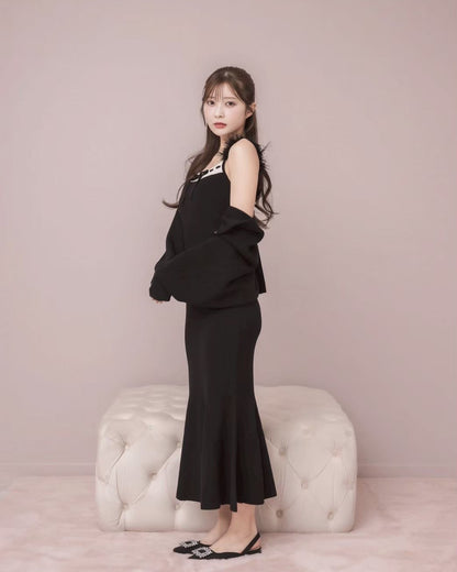 モデル身長：160cm / 着用カラー：ブラック